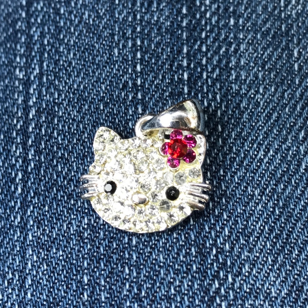 Hello Kitty pendant - Picture 2 of 2